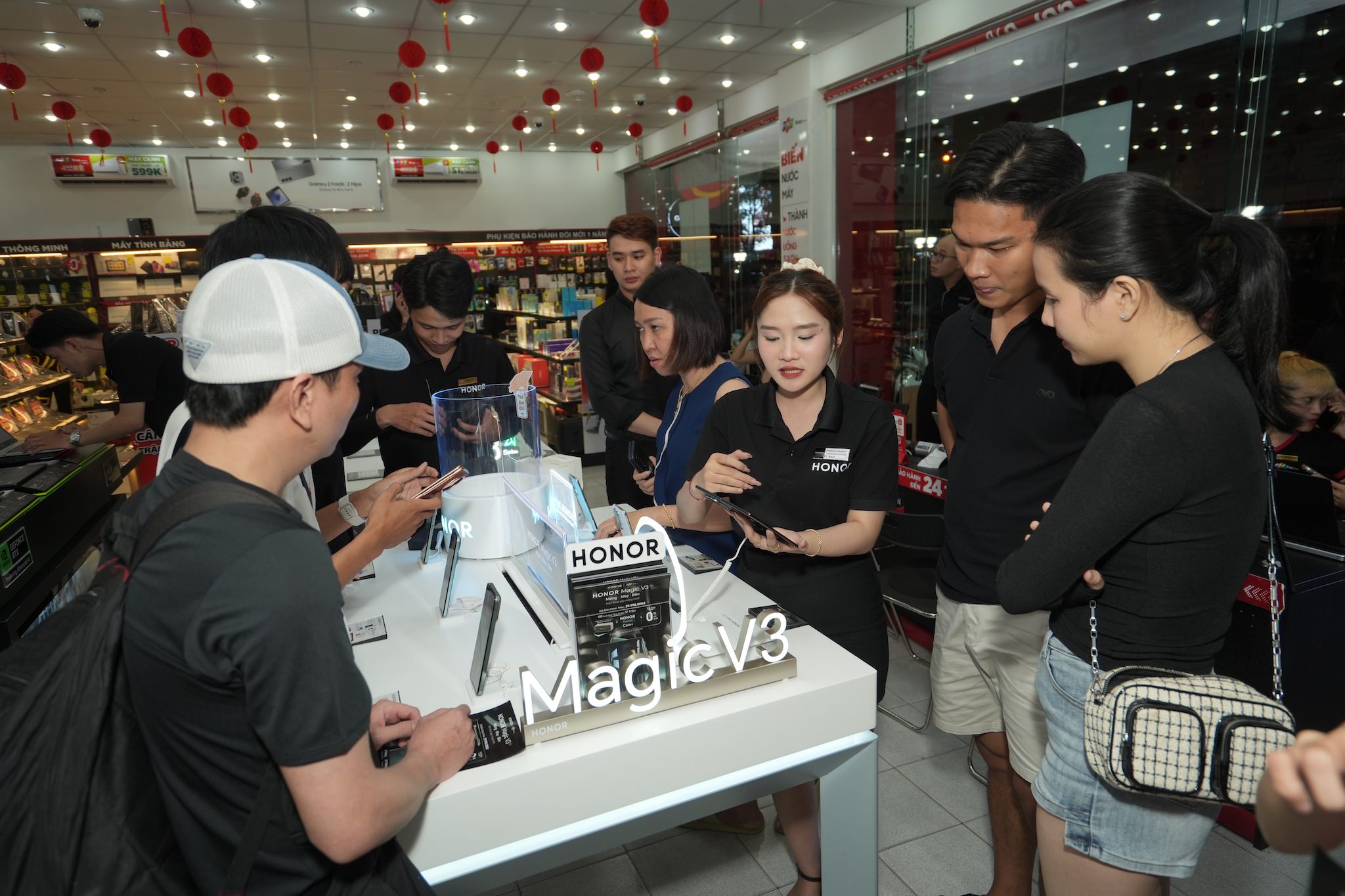 Honor Magic V3: Khi smartphone “biến hình” thành trợ lý AI đa năng
