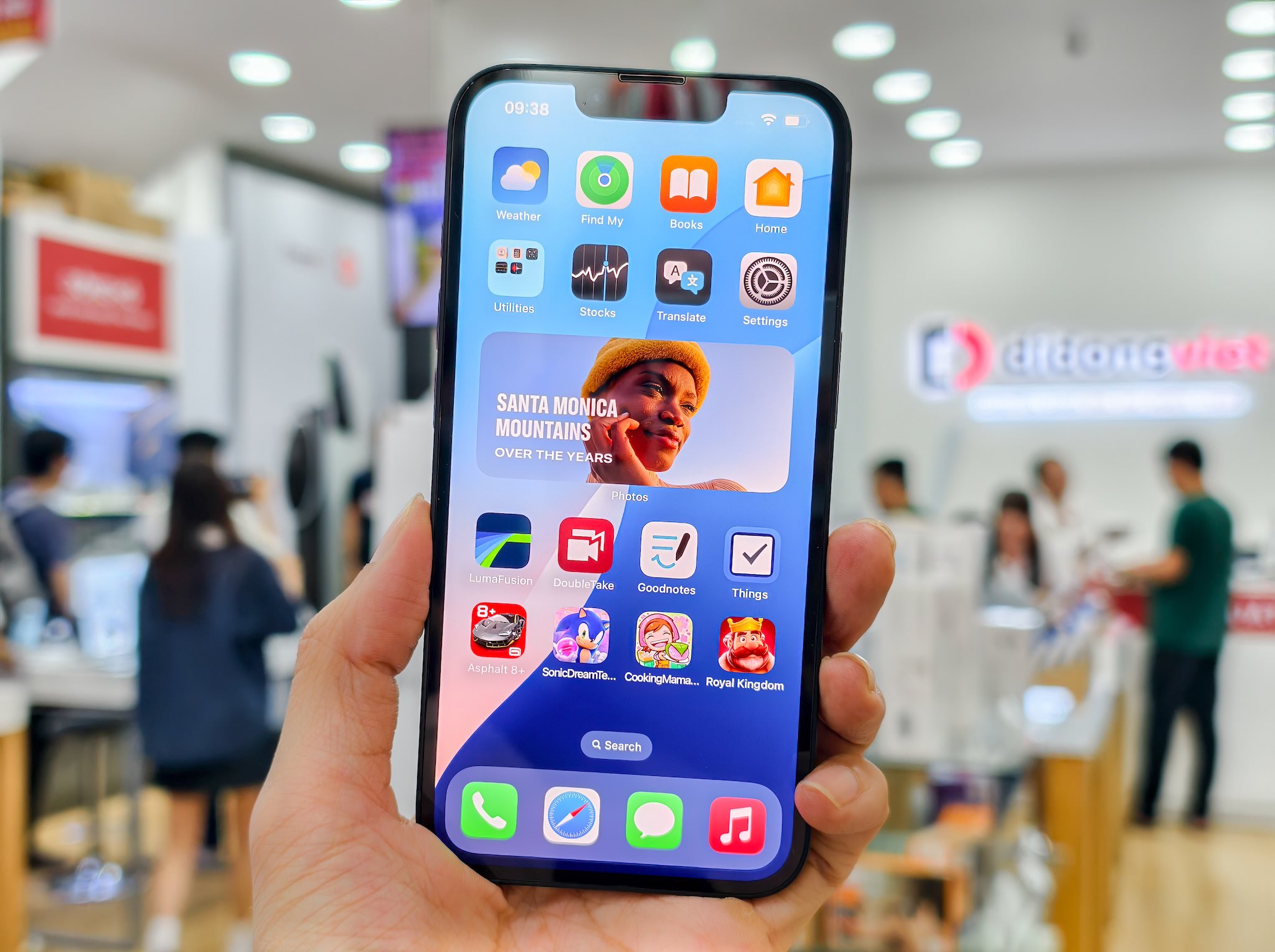 Mua iPhone 16e tại Di Động Việt, trả góp không lãi suất