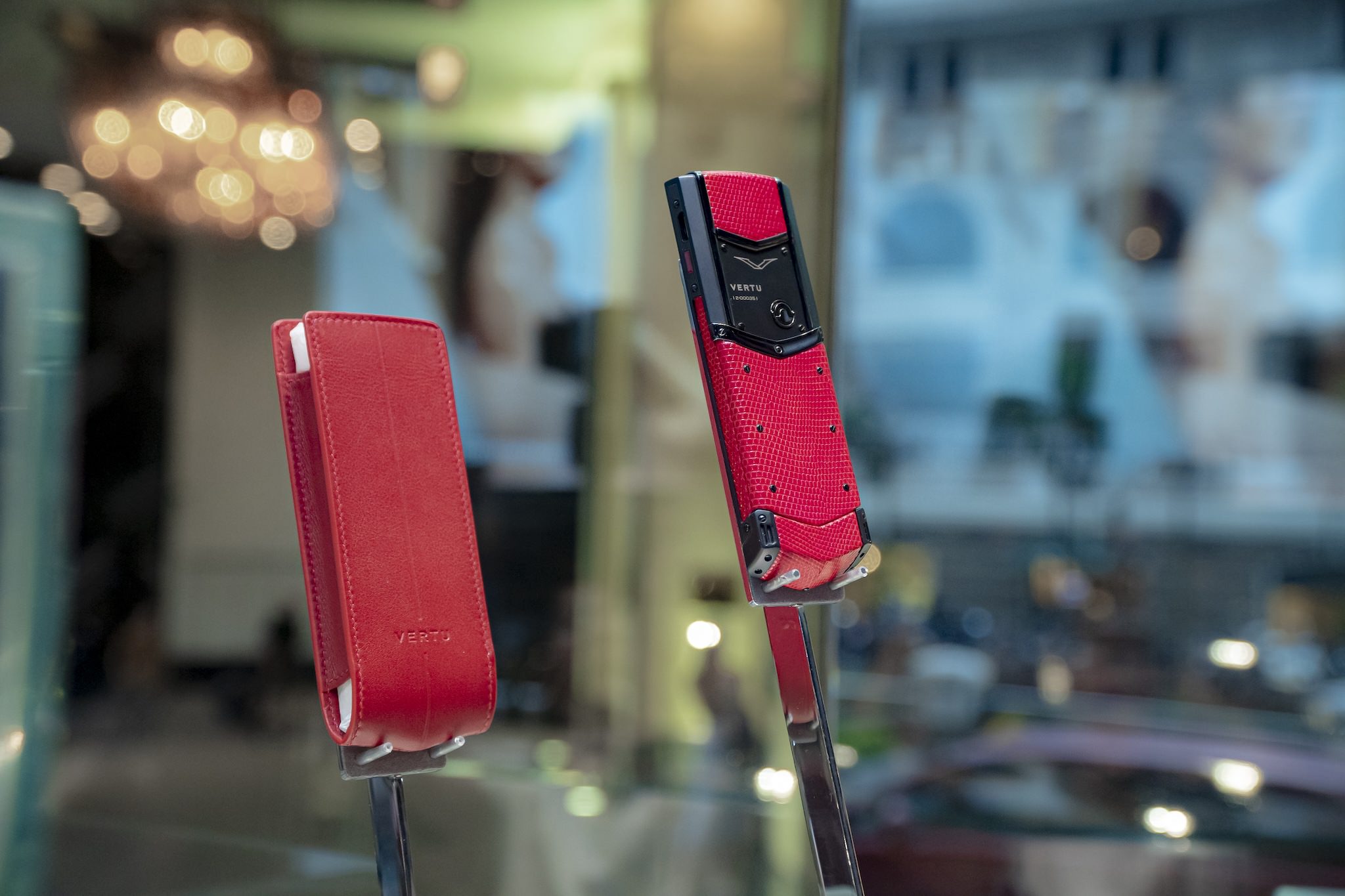 Vertu Signature: Lựa chọn đẳng cấp cho nghệ thuật tặng quà không thể tùy tiện