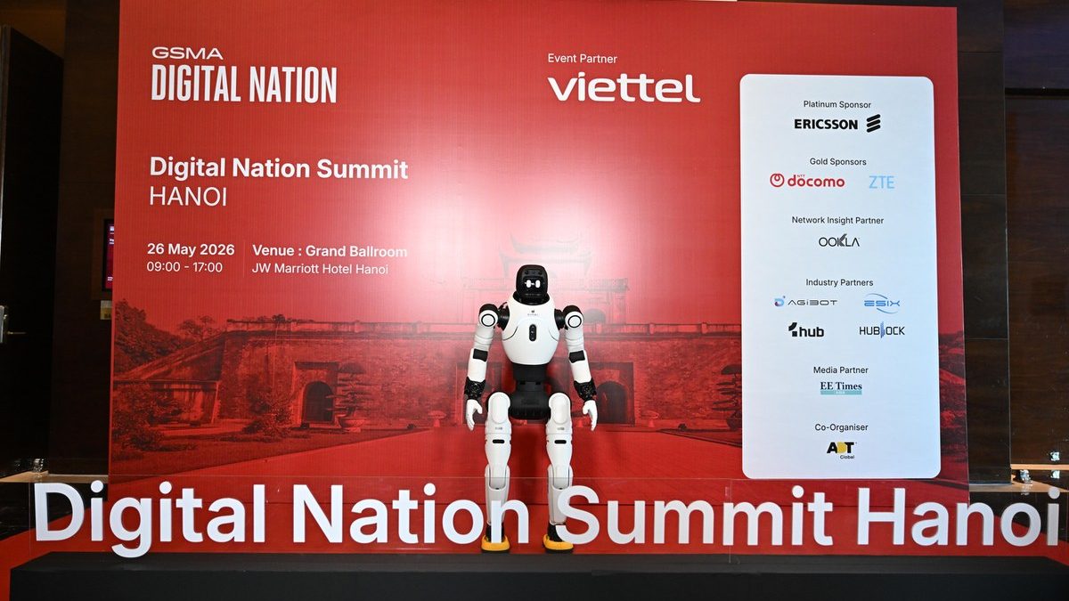 Toàn cảnh hội trường Digital Summit Hanoi 2026 với hàng trăm đại biểu tham dự