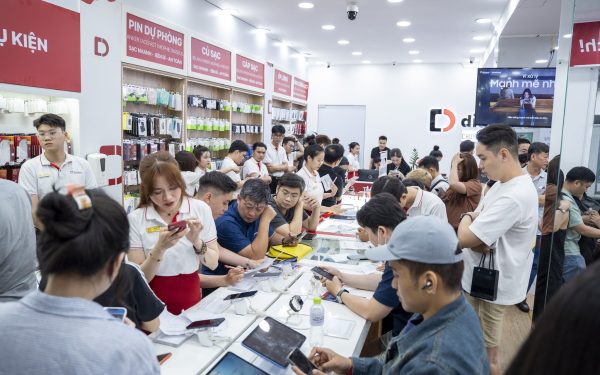 iPhone 17 Pro Max tại Di Động Việt chỉ 35,7 triệu đồng trong “Tuần lễ cảm ơn”