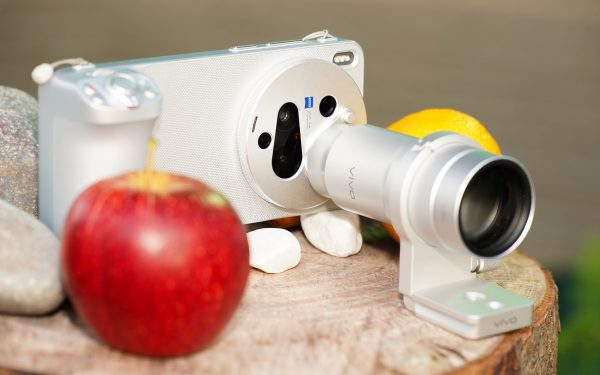 Vivo X300 Ultra ra mắt tại Việt Nam với giá gần 50 triệu đồng