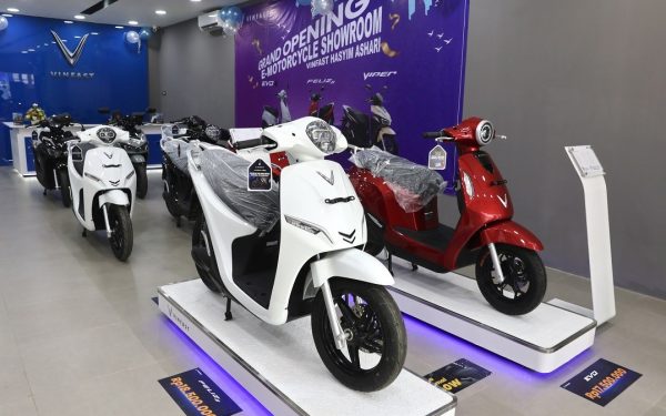 VinFast khai trương 20 đại lý xe máy điện tại Indonesia