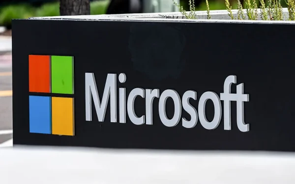 Microsoft cảnh báo chiến dịch tấn công WiFi khách sạn ‘CaptiveCrunch’ từ tháng 5/2026