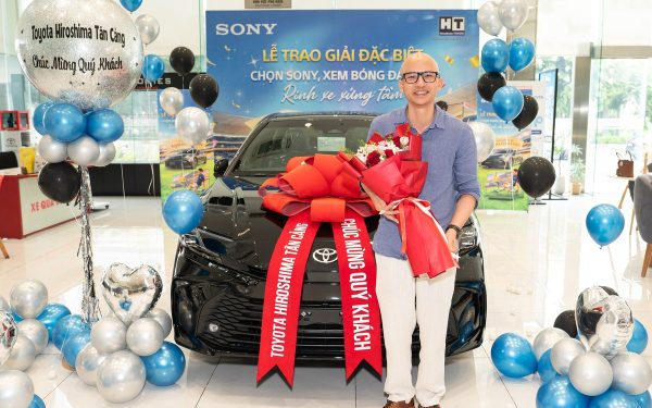 421 khách hàng trúng thưởng, chủ nhân Toyota Camry hơn 1,2 tỷ đồng lộ diện