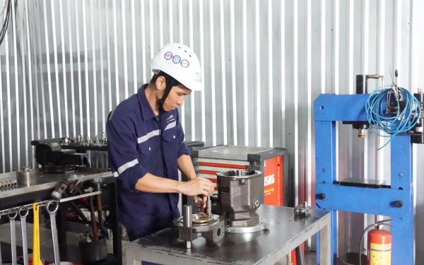 Khi thiết bị công nghiệp giả đe dọa trực tiếp an toàn lao động của công nhân