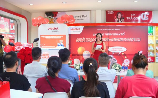 Viettel quay số đợt 2 ngày 15/10, trao thêm 3 xe Honda SH125i cho khách hàng hòa mạng mới trong quý III