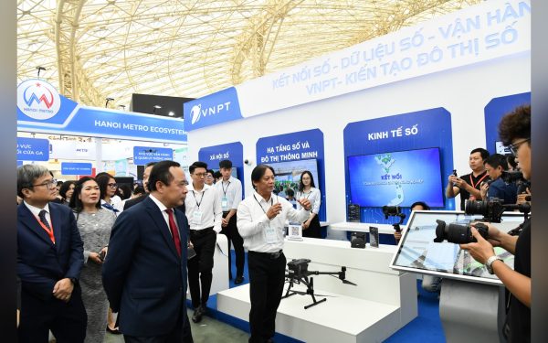 VNPT mang nền tảng UAV kết hợp AI và bốn nhóm giải pháp số tới Smart City Asia 2026